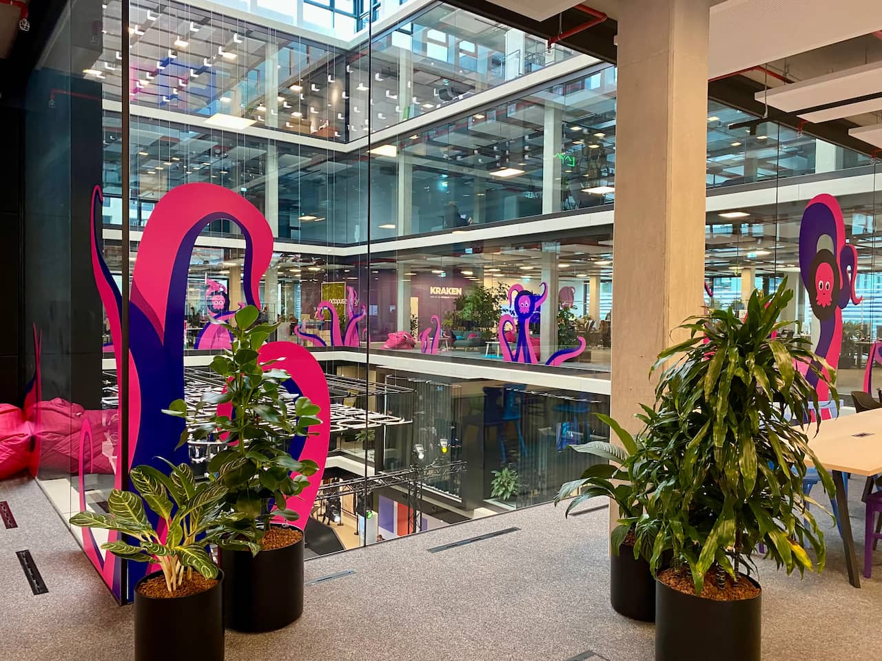 Blick durch das Münchner Büro